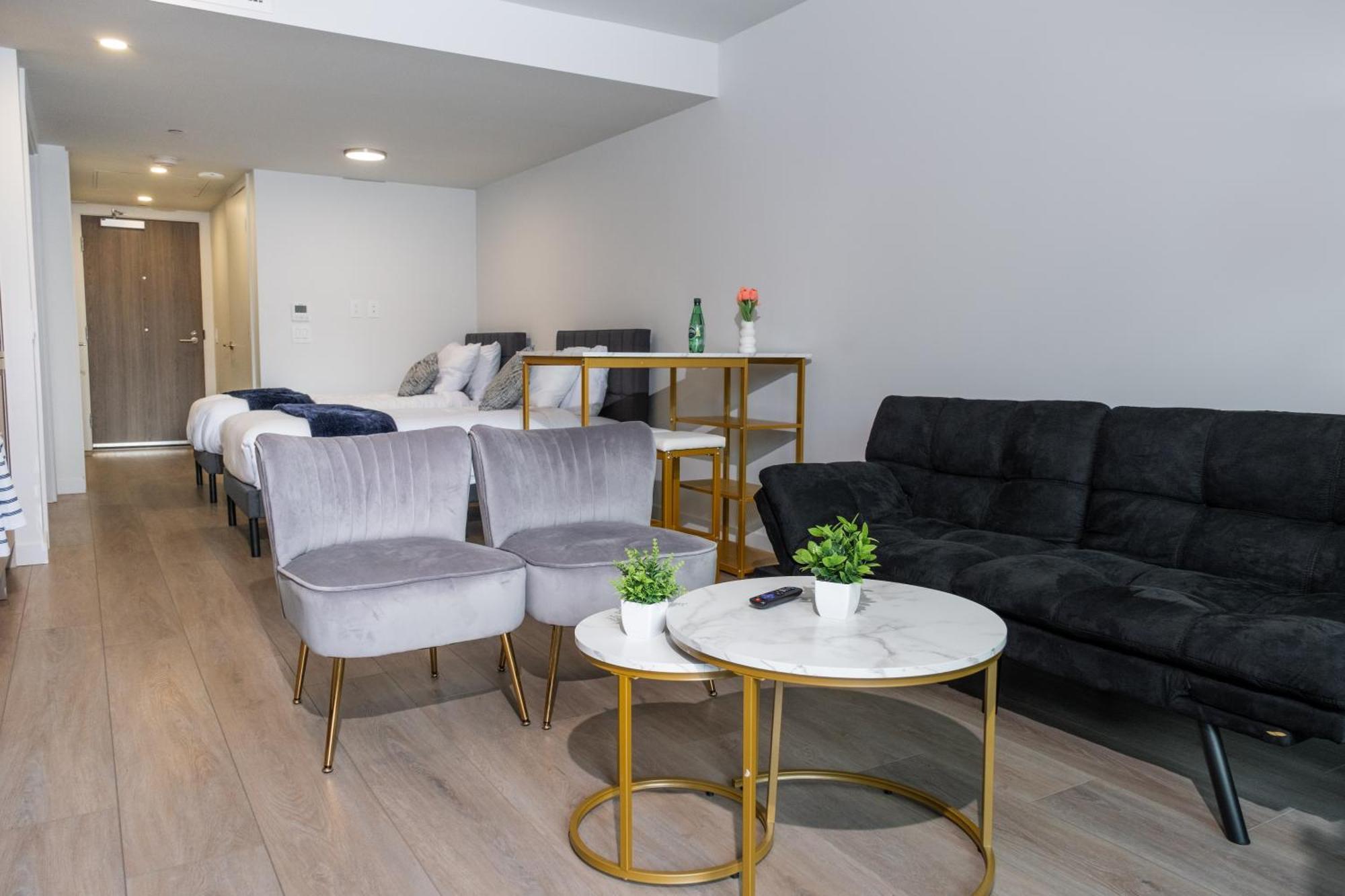 Downtown Center Silverstone Tower I And II Long-Term Booking Only Your Second Home In فانكوفر المظهر الخارجي الصورة