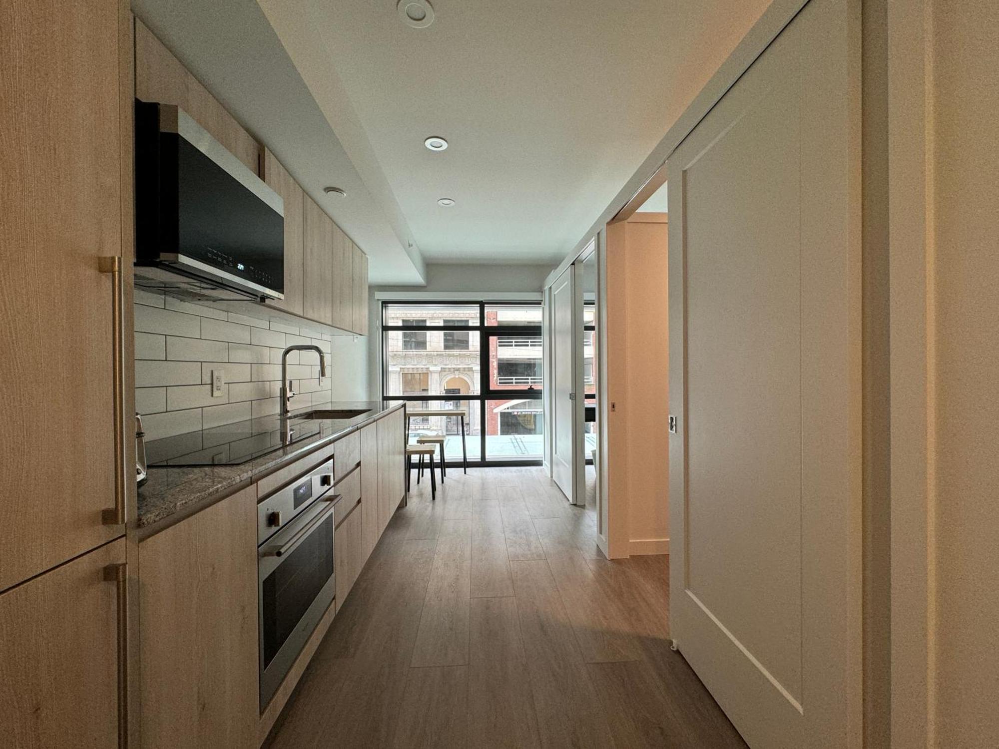 Downtown Center Silverstone Tower I And II Long-Term Booking Only Your Second Home In فانكوفر المظهر الخارجي الصورة